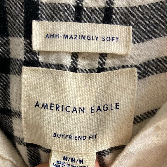 American eagle ahh mazingly soft boyfriend fit plaid flannel button up Medium - Picture 5 of 6